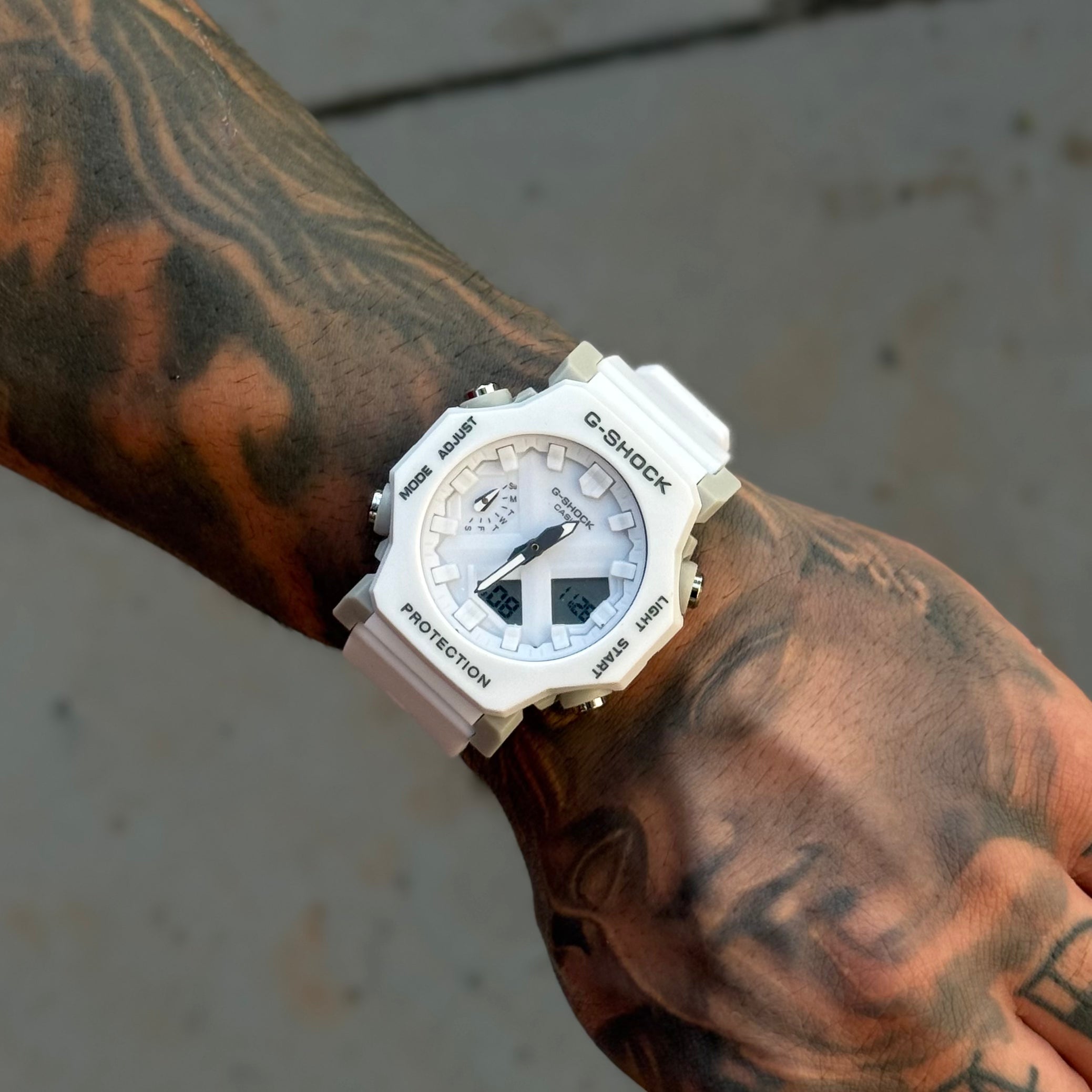 G-SHOCK BRANCO