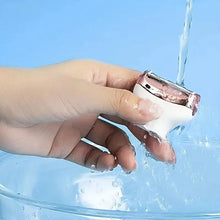 Carregar imagem no visualizador da galeria, Depilador Elétrico 4 em 1 - DermaFlex® [Edição Limitada] Hycella | Confiança e Qualidade é a nossa marca
